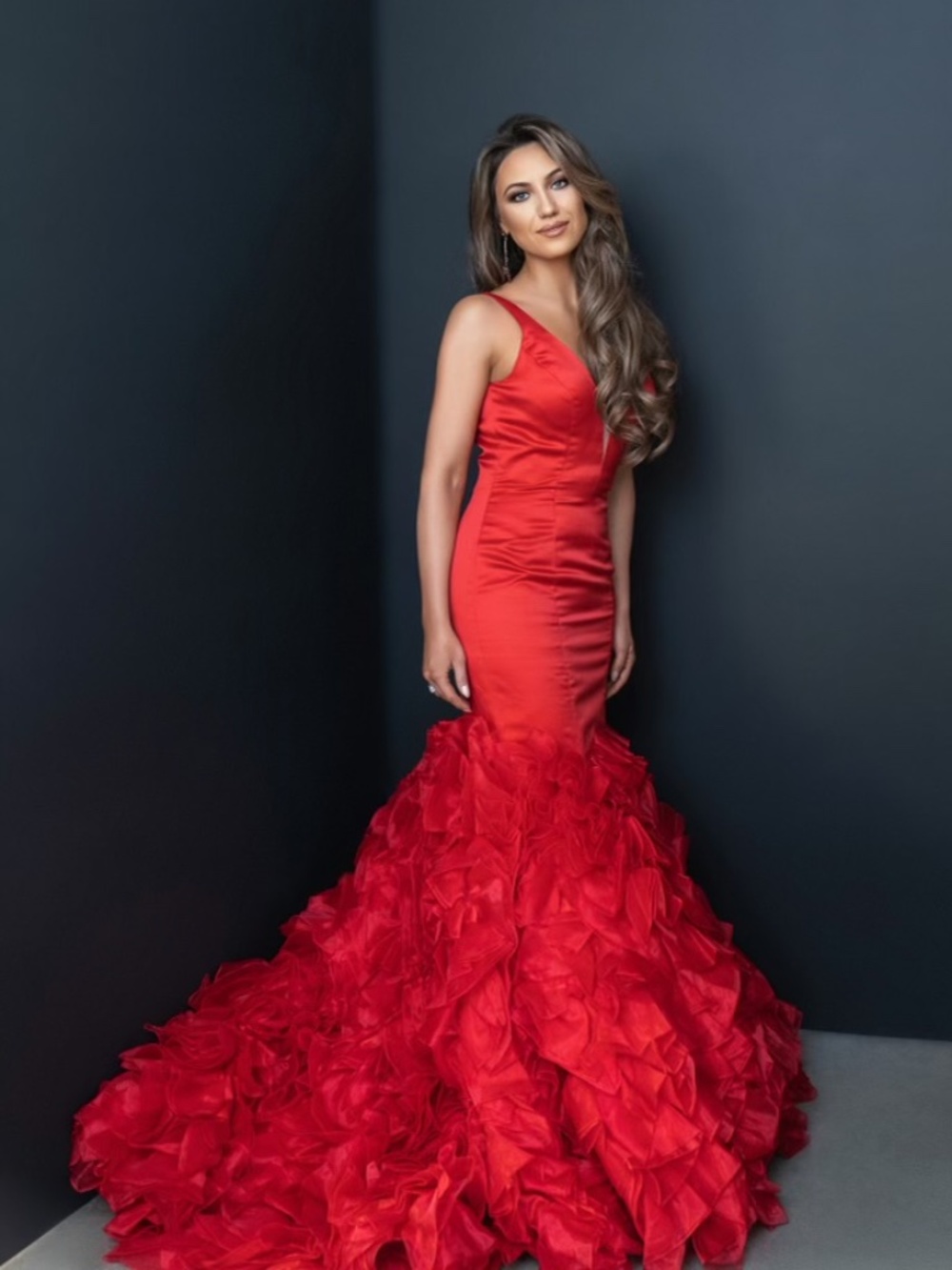 Sherri Hill Red Gown Size 6